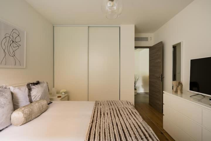 Stylish New 1 bedroom apartment in juan les pins Antibes Extérieur photo