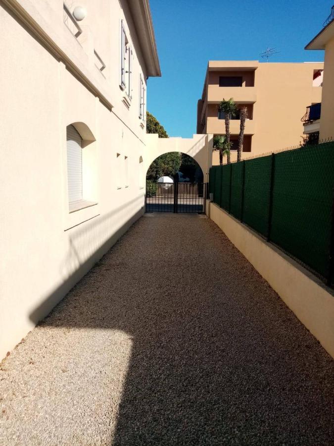 Stylish New 1 bedroom apartment in juan les pins Antibes Extérieur photo