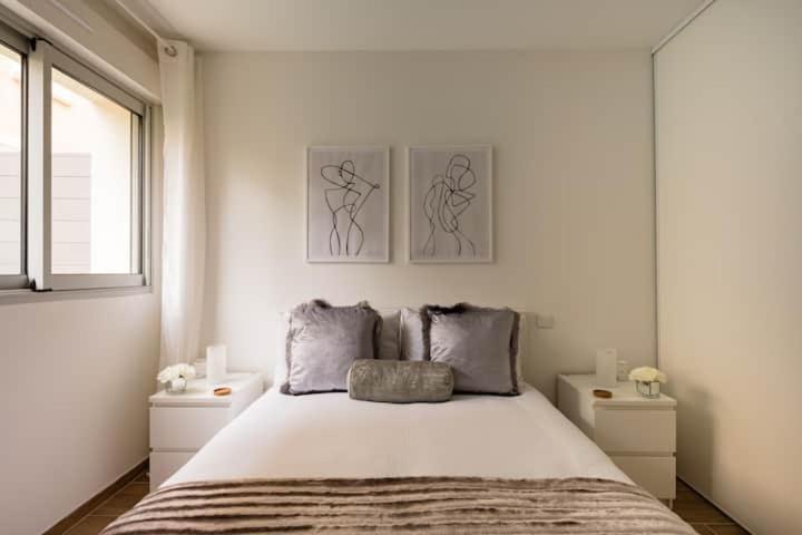 Stylish New 1 bedroom apartment in juan les pins Antibes Extérieur photo